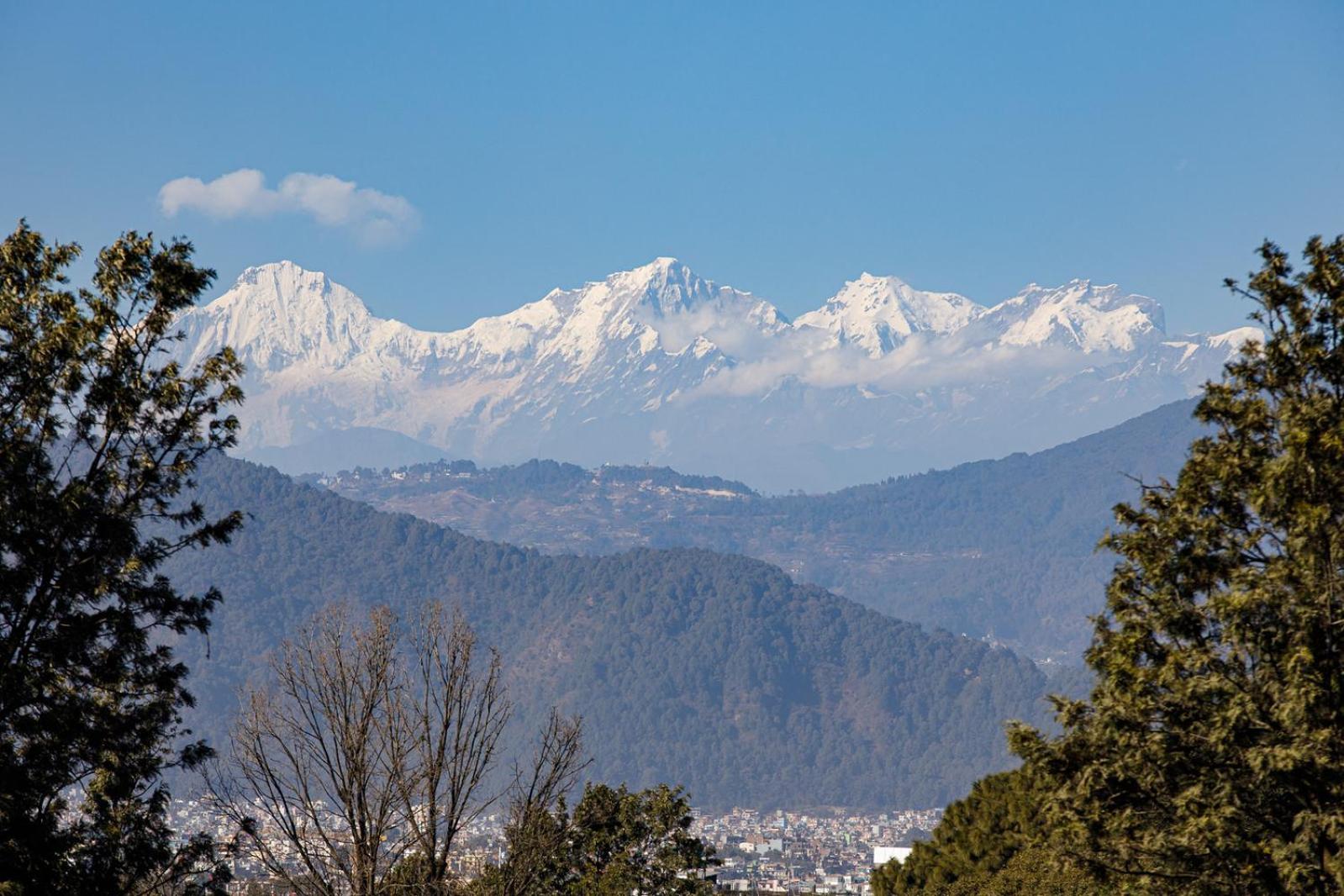 Shaligram Hotel & Spa Lalitpur エクステリア 写真